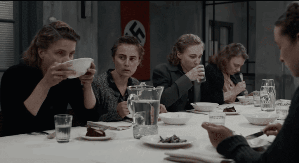 Martedì 30 settembre 2025 : LE ASSAGGIATRICI (2025)